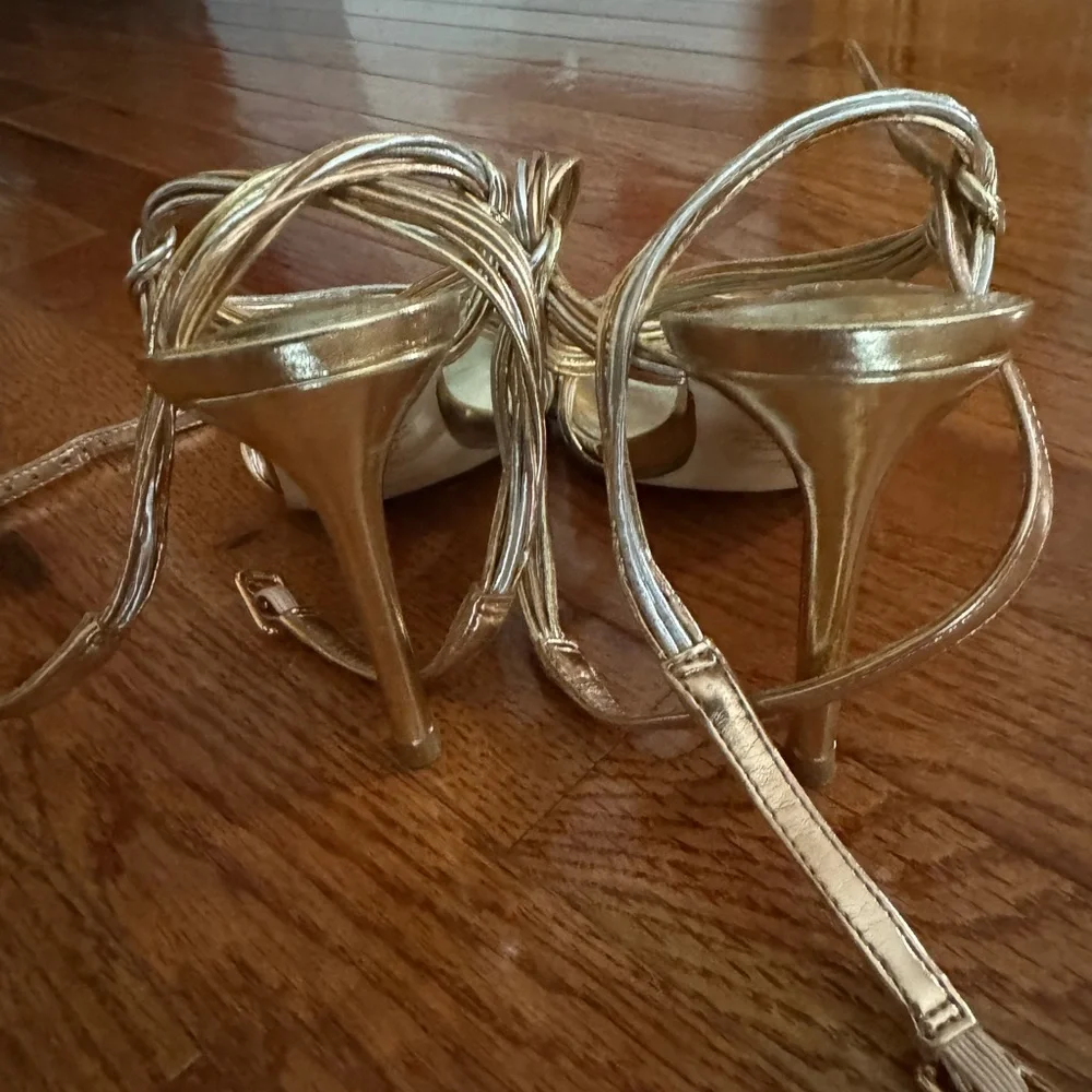 Steve Madden
Lele Two Tone Metallic Leather Strappy Dress Sandals - Picture 4 of 5